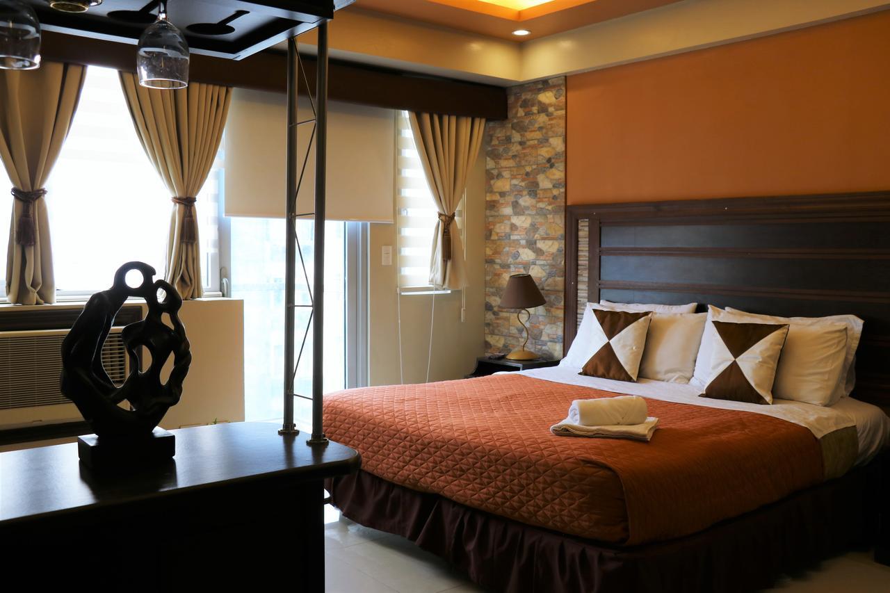 One Palm Tree Villas 마닐라 외부 사진