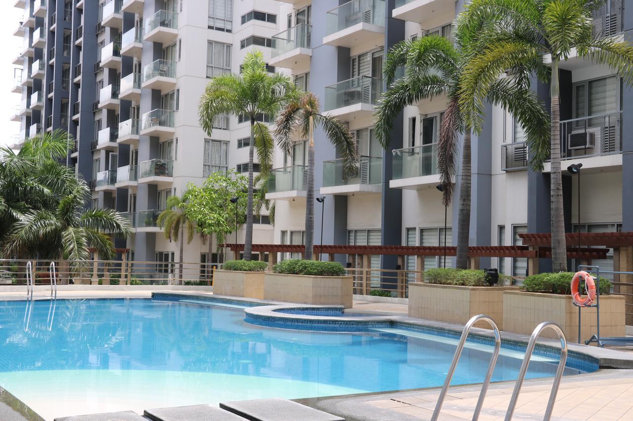 One Palm Tree Villas 마닐라 외부 사진